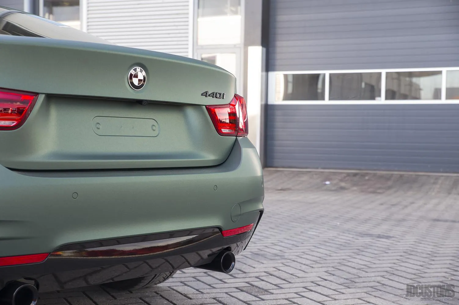 50031 bmw 440i diecast value