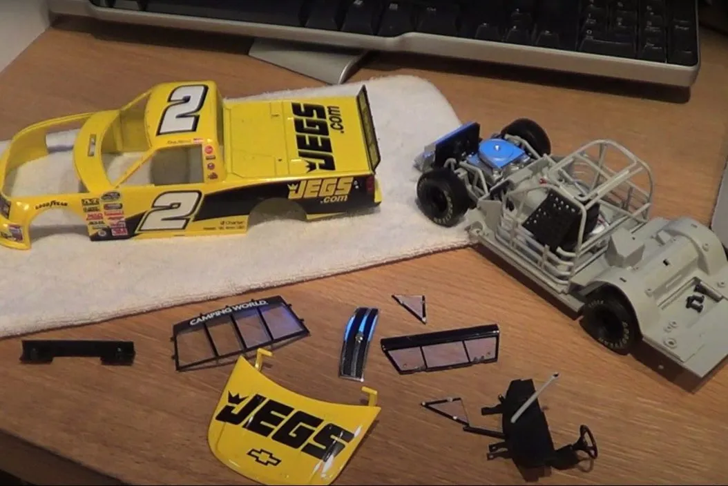 50046 nascar driver diecast