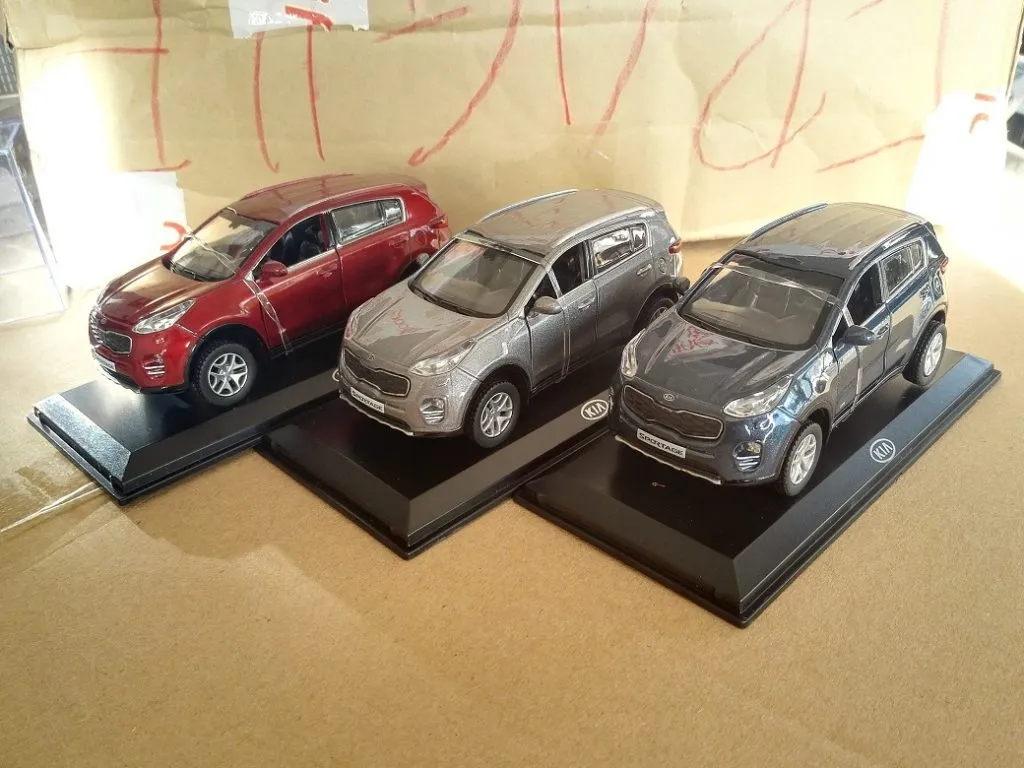 50052 kia sportage diecast model 2
