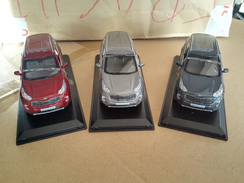 50052 kia sportage diecast model 3