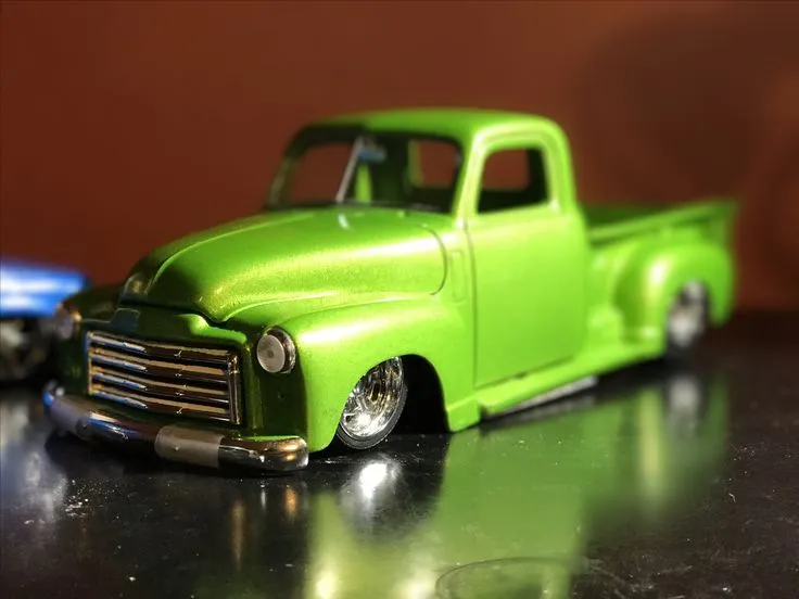 50071 choosing custom diecast truck manufacturer