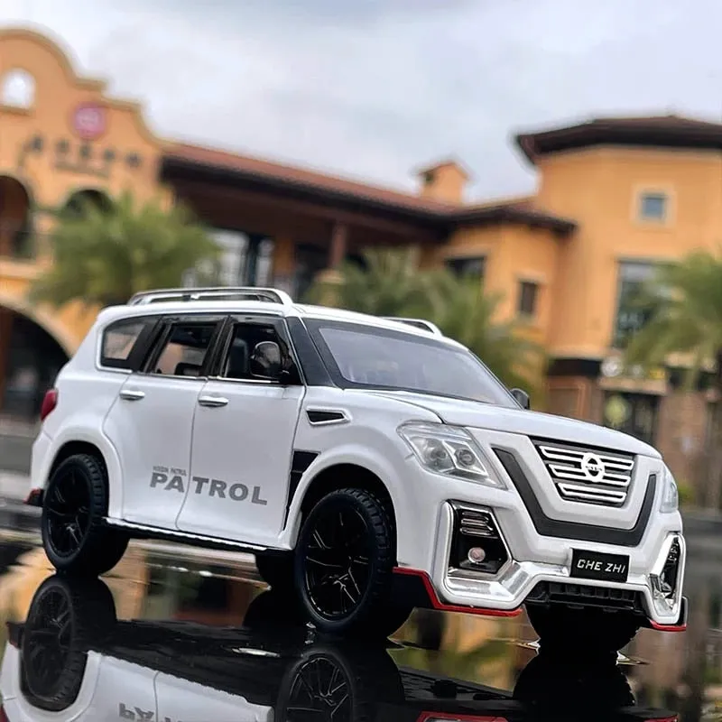 50087 nissan patrol diecast model 3