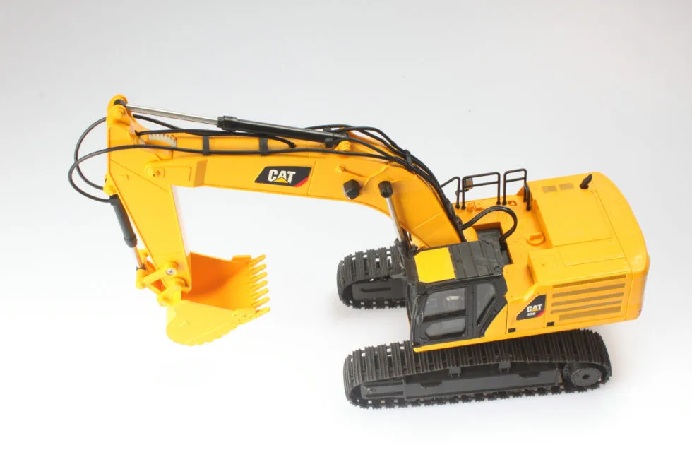 50095 cat rc excavator diecast advanced features