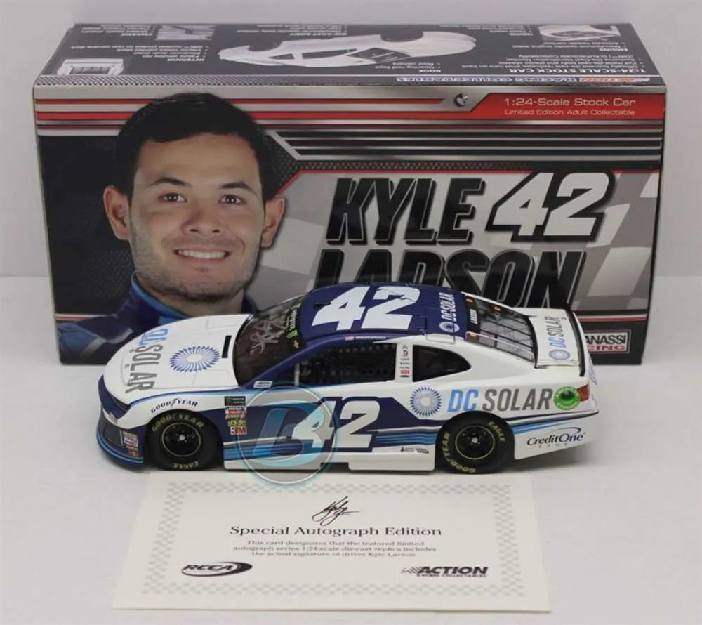 50097 kyle larson 2018 diecast detail