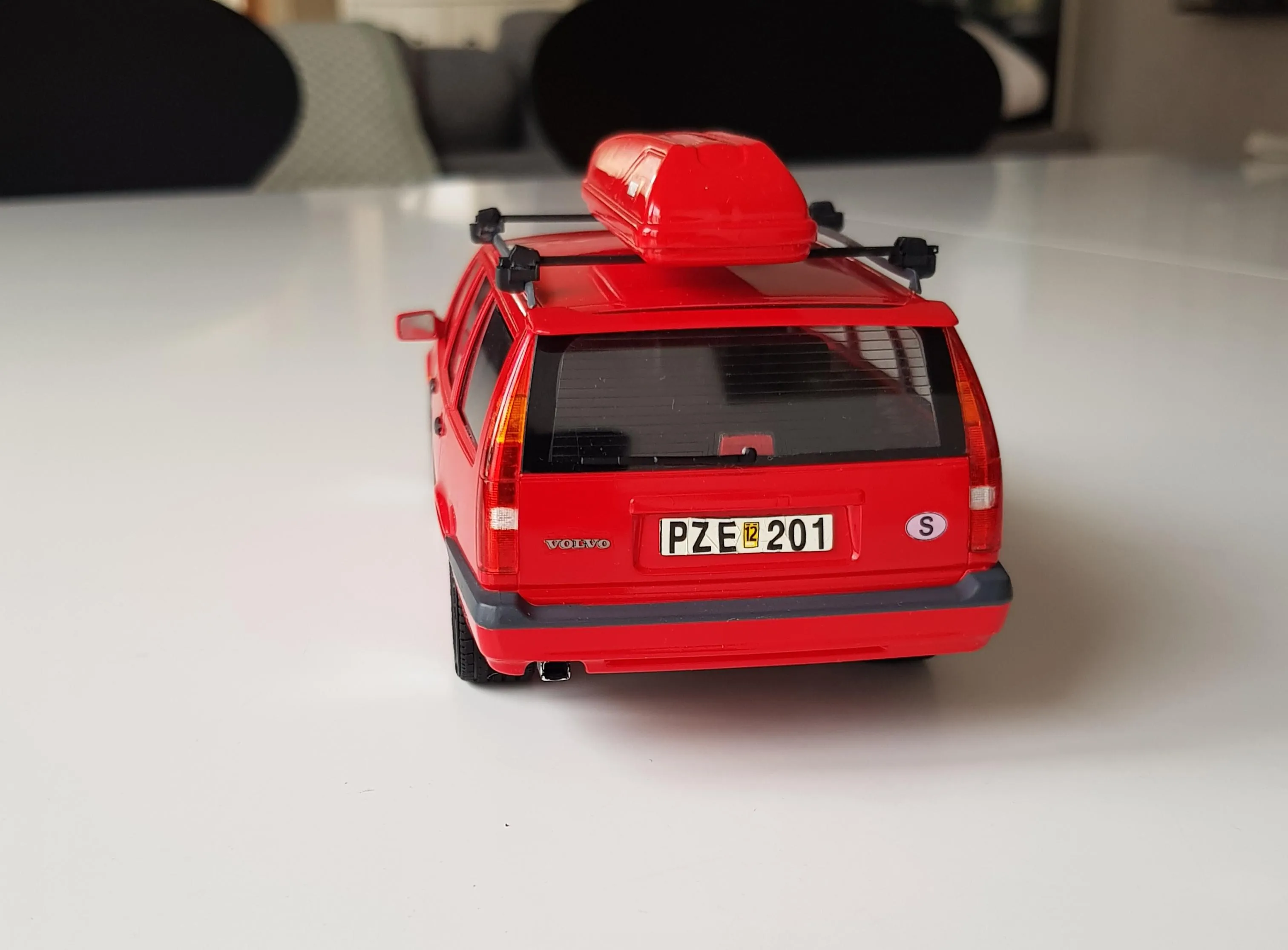 50131 volvo 850 estate diecast