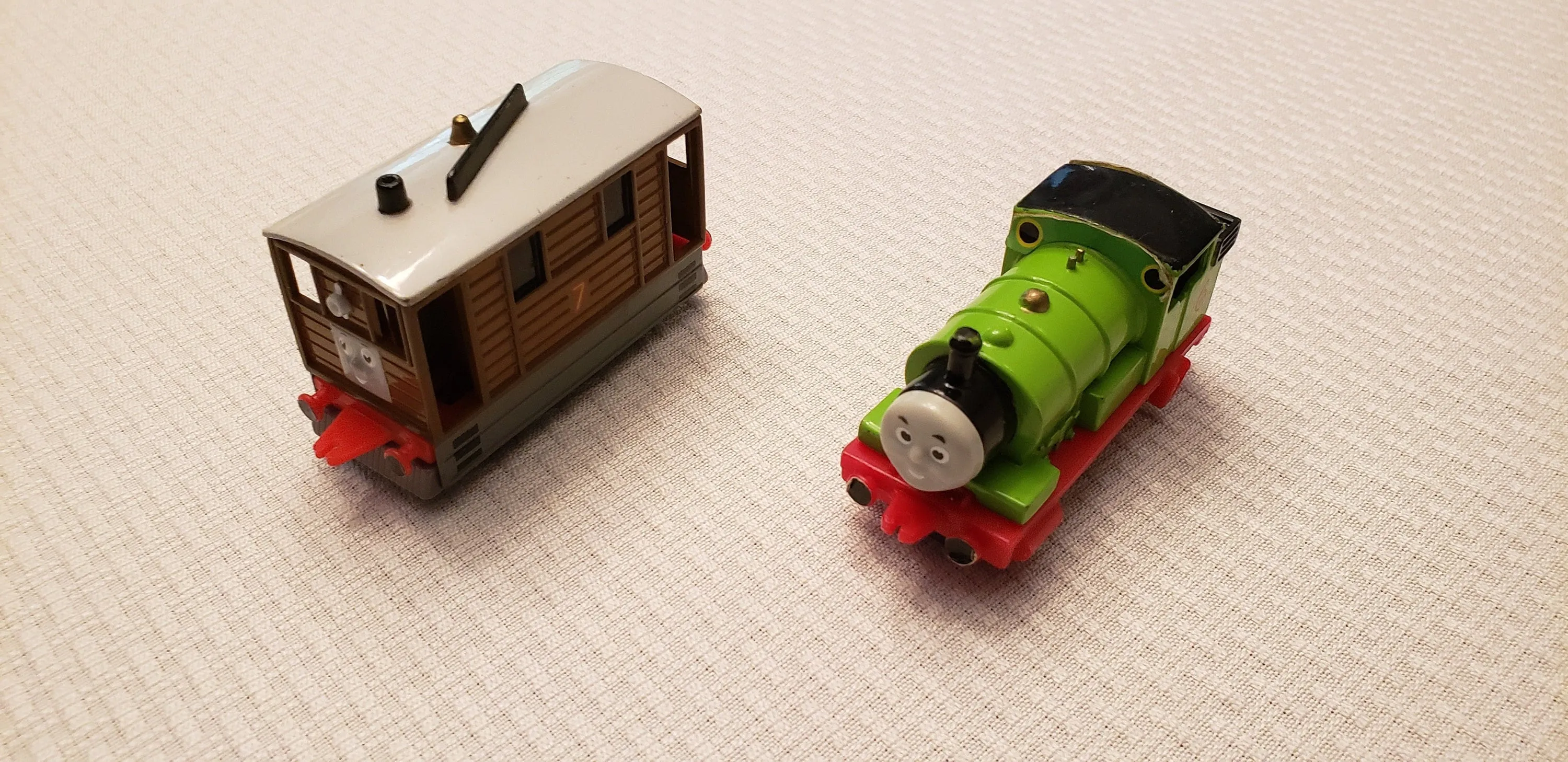 50137 thomas diecast train 1