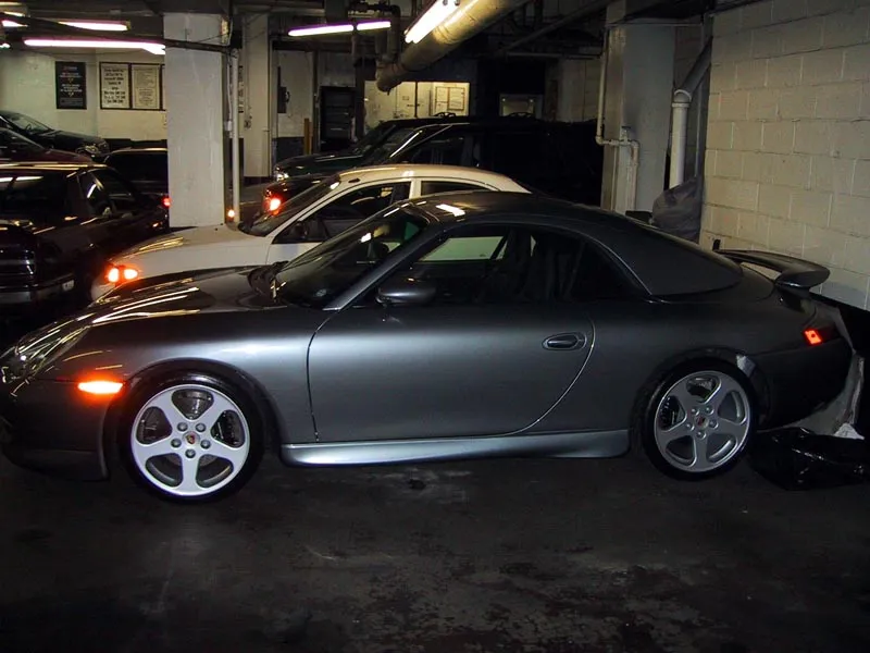 50149 996 diecast model display