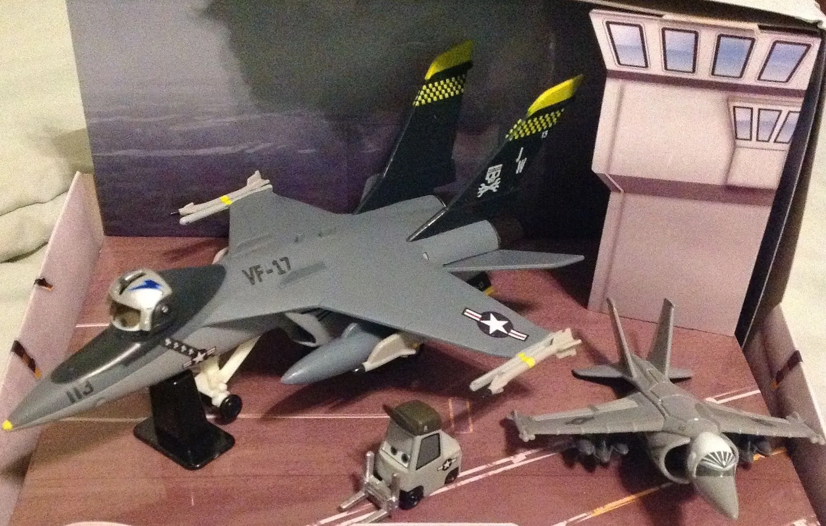 50168 skipper diecast