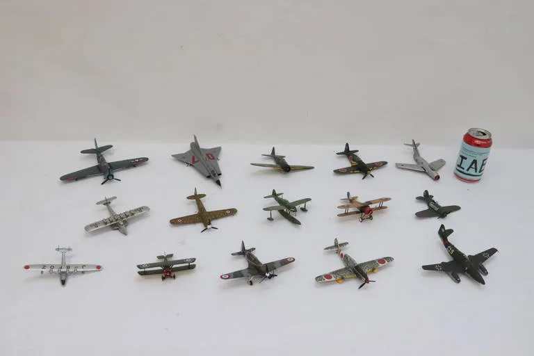 50177 diecast airplane display