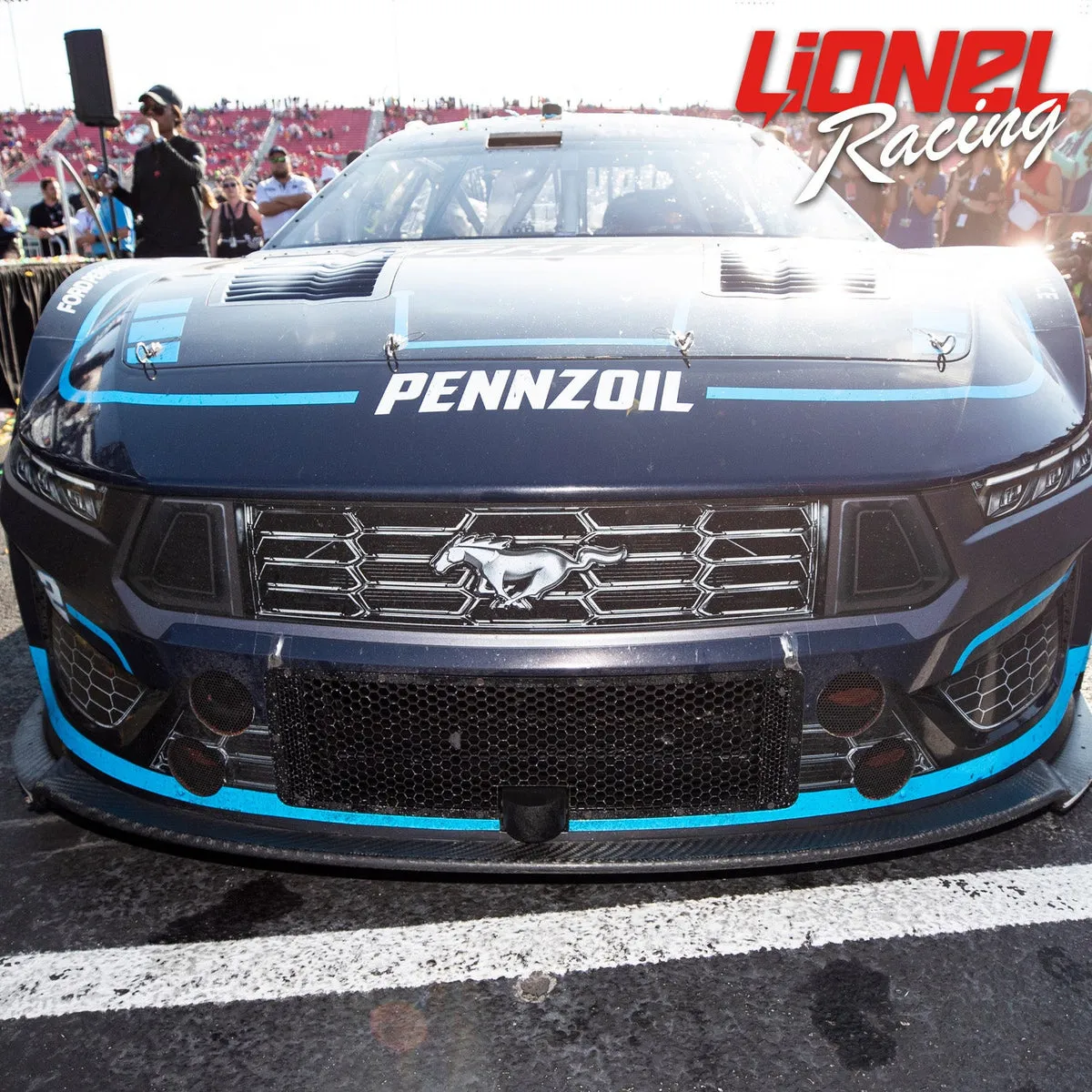 50187 jimmie johnson diecast