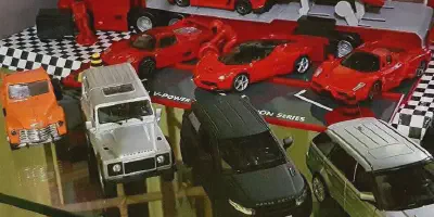 /img/50210-diecast-car-collectors-near-me-image7.webp