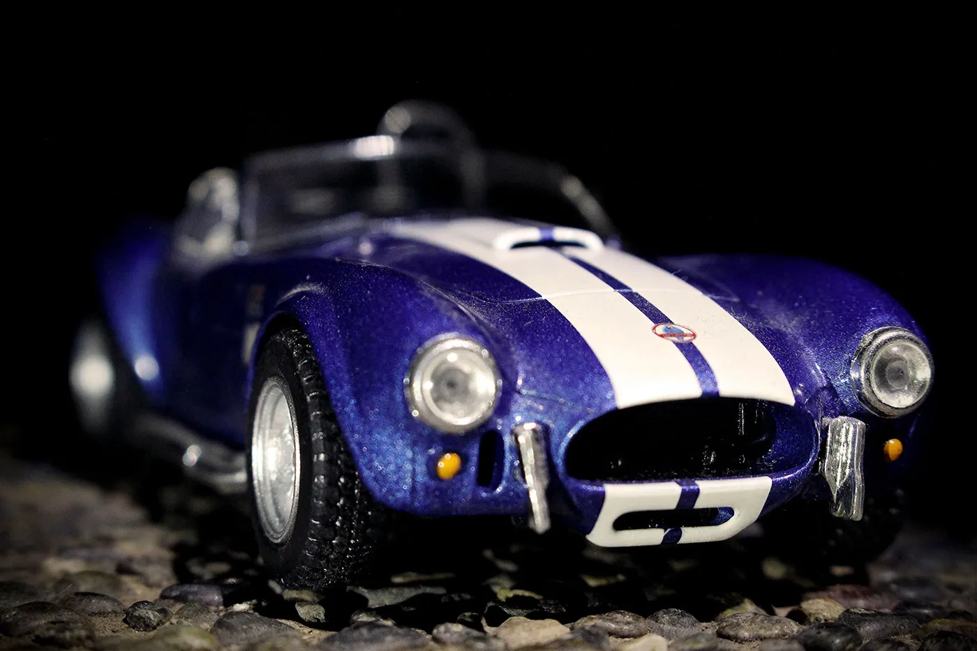 50214 diecast car scales