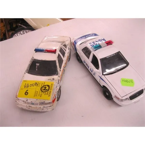 50233 modern police car model