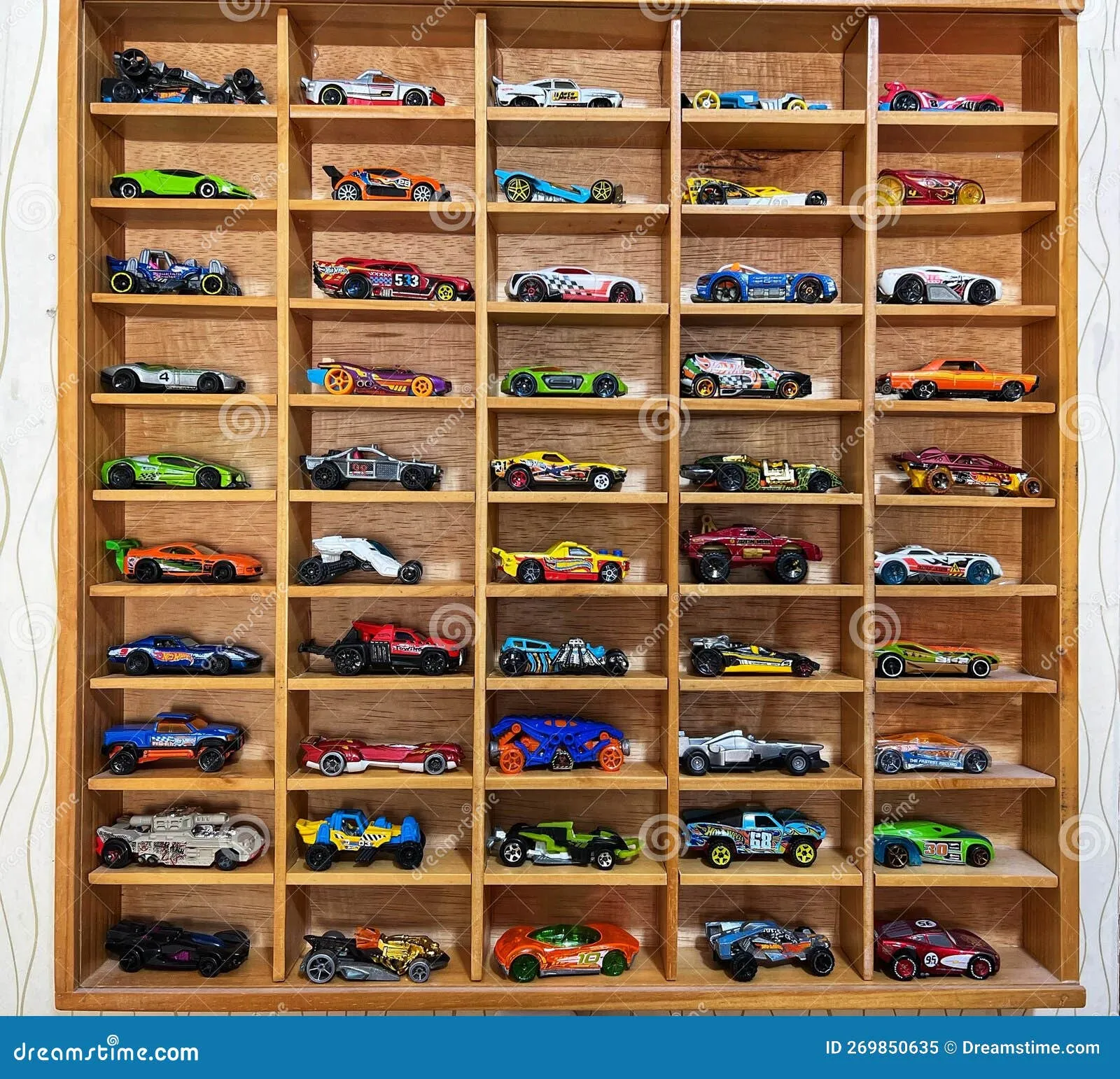 50240 hot toys diecast craftsmanship