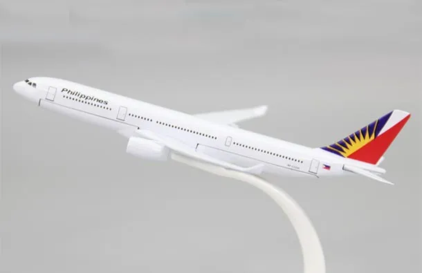 50245 boeing 777 diecast