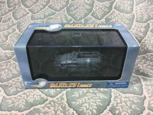 50266 diecast tank features