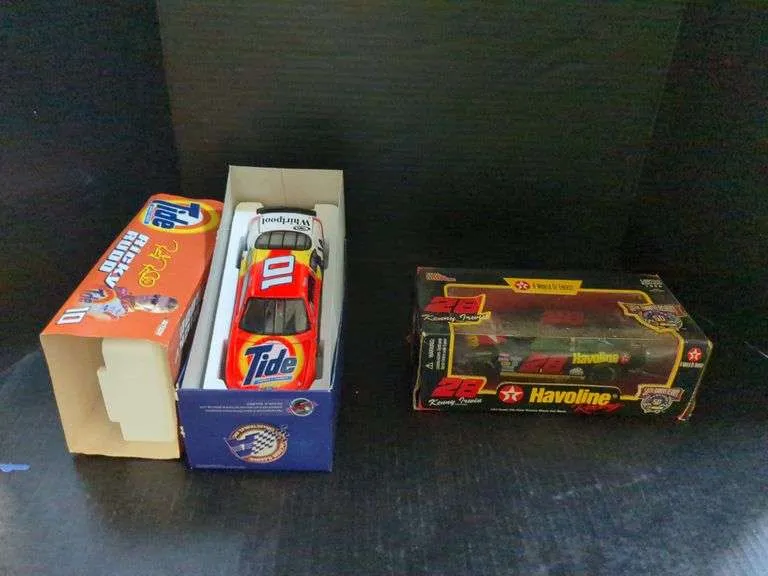 50273 mark martin diecast